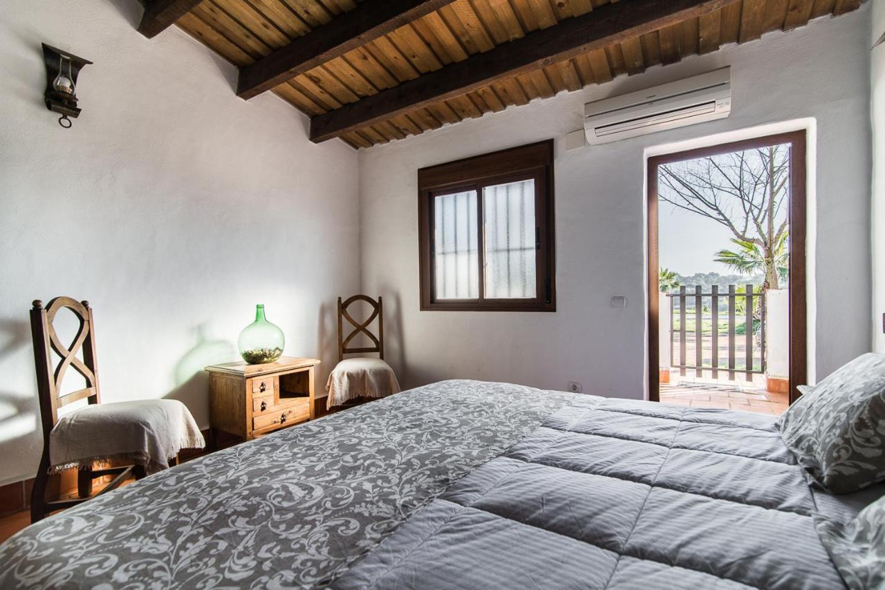 Hotel El Pueblo De Leo à Badajoz Extérieur photo